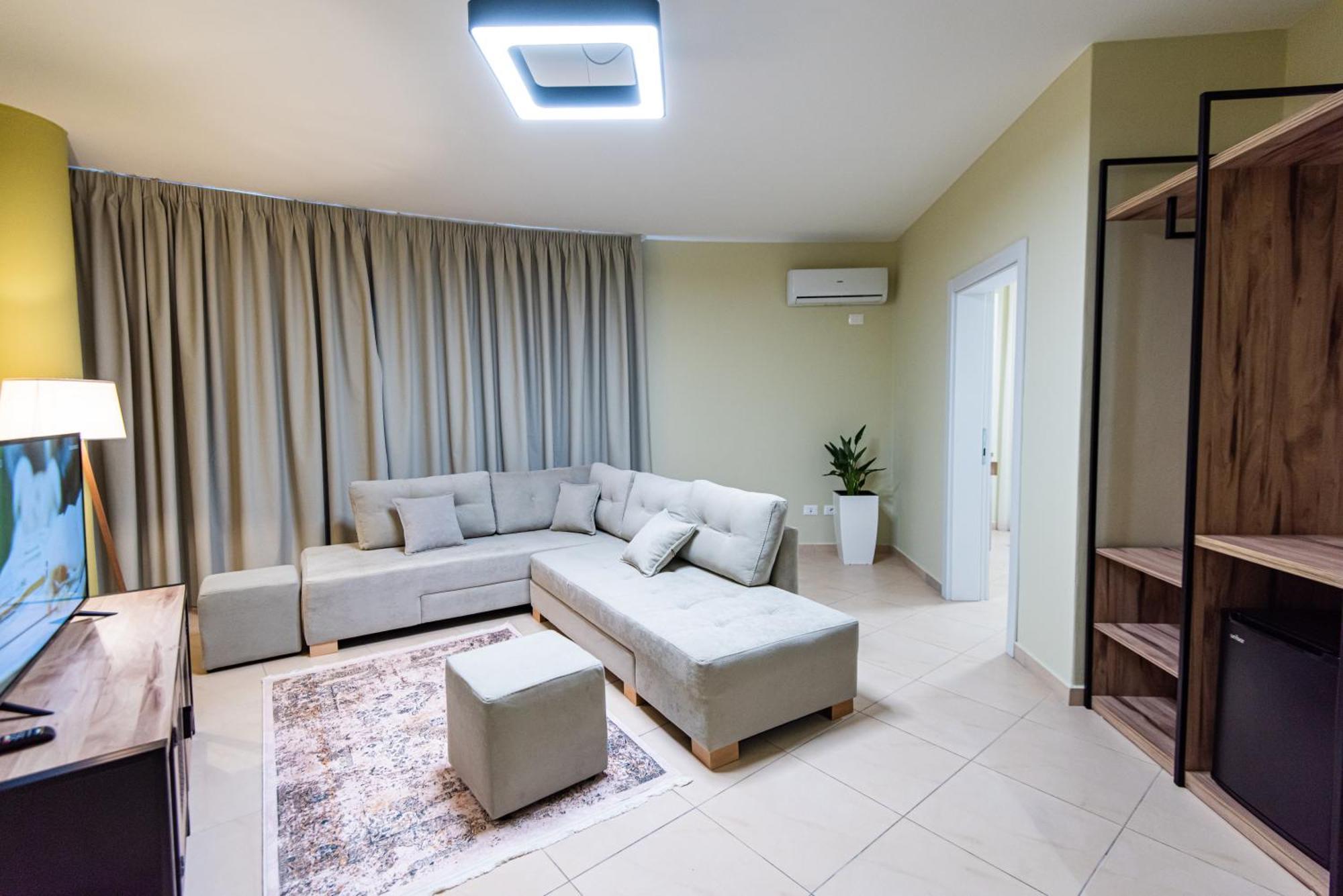 Aparthotel Eda Дуррес Екстер'єр фото