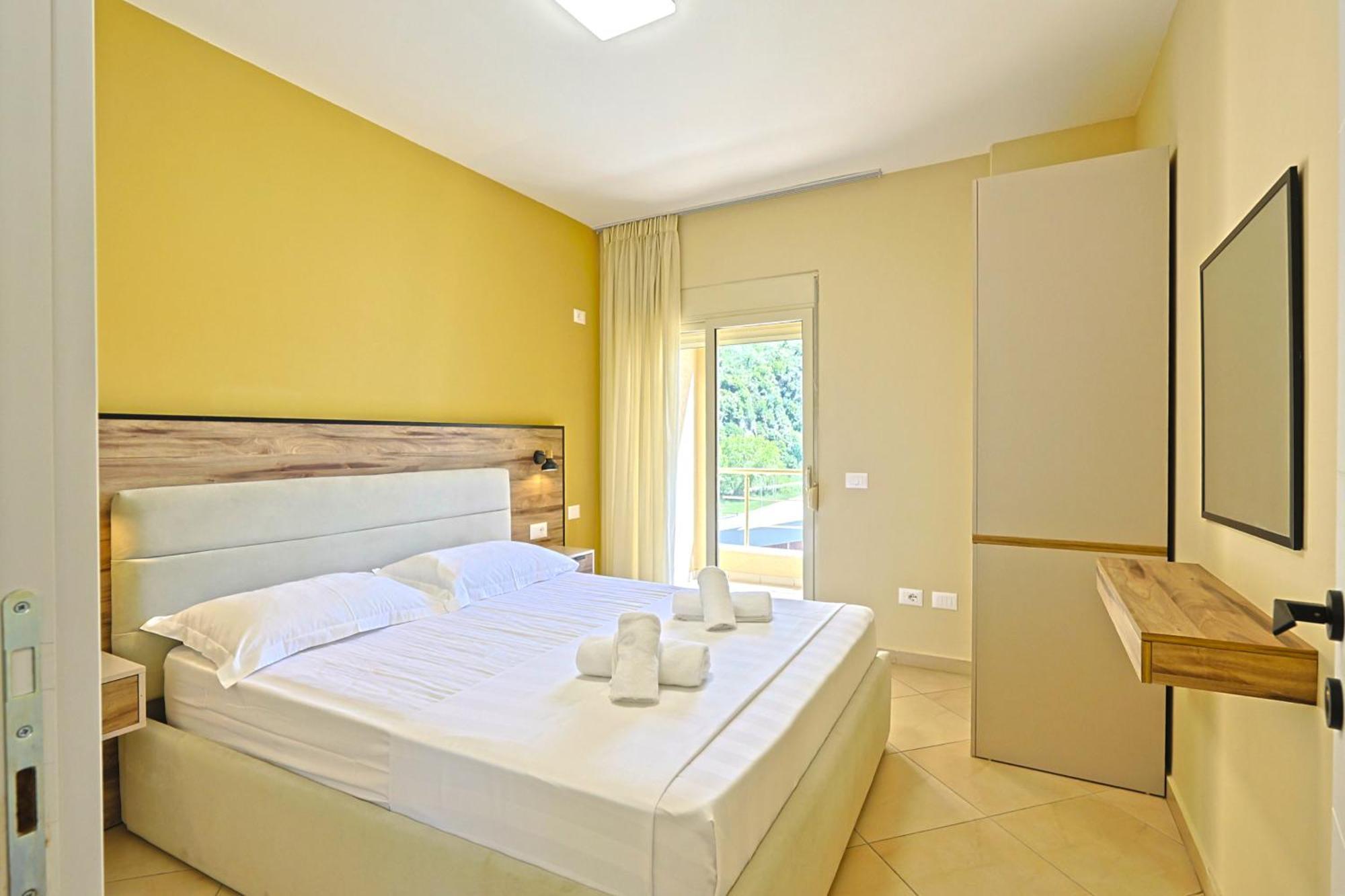 Aparthotel Eda Дуррес Екстер'єр фото